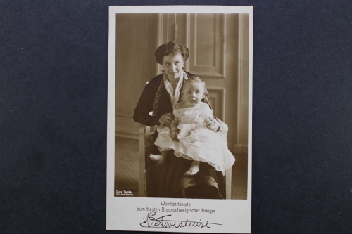 Prinzessin Viktoria Luise v. Preußen Herzogin zu Braunschweig mit Prinz