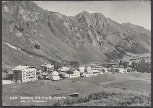 Samnaun 1850 m ü.M. mit Piz Munschuns