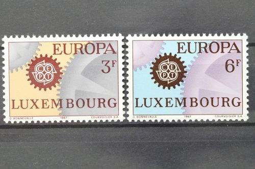 Luxemburg, MiNr. 748-749, postfrisch