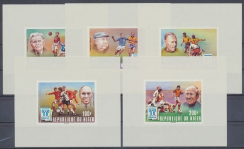 Niger, Fußball, MiNr. 593-597 B, 5 Blöcke, postfrisch