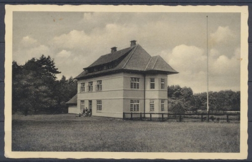 Sandhatten i. O., Jugendherberge