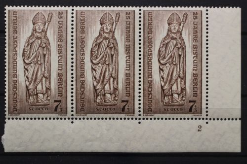 Berlin, MiNr. 132, 3er Streifen, Ecke re. unten, FN 2, postfrisch