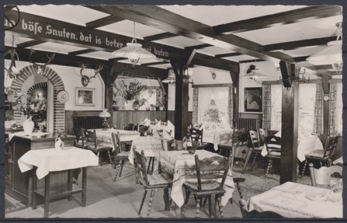 Hamburg-Sasel, Mellingburger Schleuse Inh. Henry Schmidt