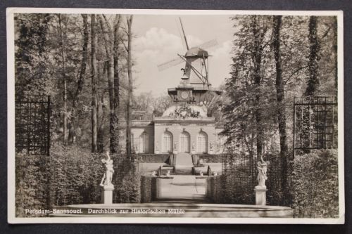 Potsdam, Sanssouci, Blick zur Historischen Mühle