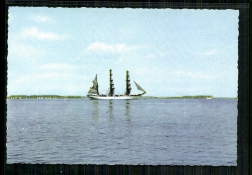 Gorch Fock vor Laboe