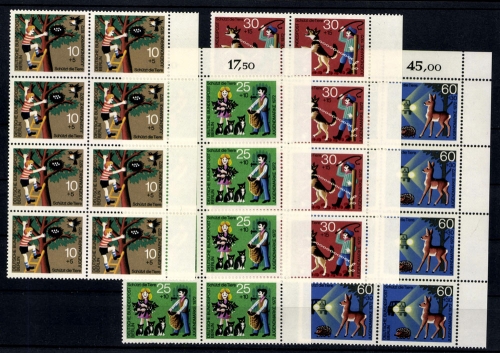 Berlin, MiNr. 418-421, 8er Bogenteile, postfrisch