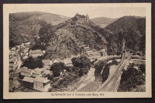 Altenahr, Burgruine Are, drei Tunnel