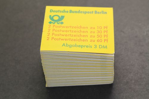 Berlin, MiNr. MH 12 a, 50 Heftchen, dabei 1 Zählbalkenheft, postfrisch