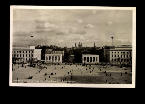 München, Braunes Haus mit Führerhaus und Ehrentempel