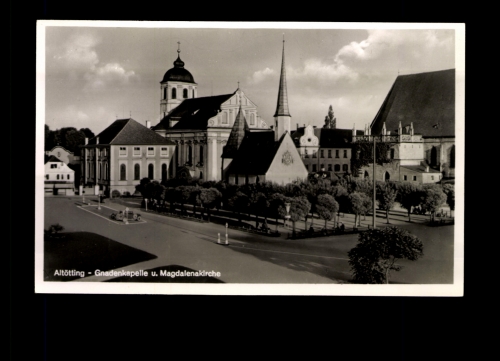Altötting, Gnadenkapelle und Magdalenakirche