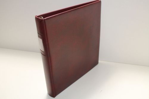 Lindner, weinroter Ringbinder, 18-Ring-Mechnik