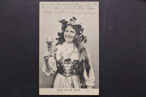 Mosel, Weinkönigin (?)