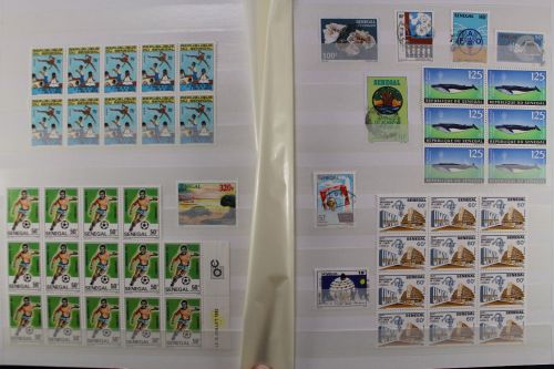 Afrika, Partie verschiedener Staaten in 4 Einsteckalben