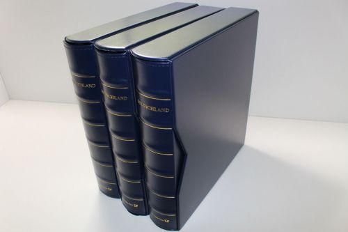 Deutsche Post Deutschland-Plus, 3 blaue Ringbinder mit Kassetten