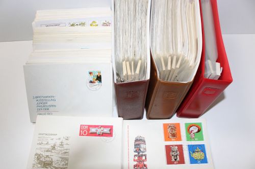 DDR, Sammler- und Satzbriefe sowie Ersttagsbriefe, über 550 Stück