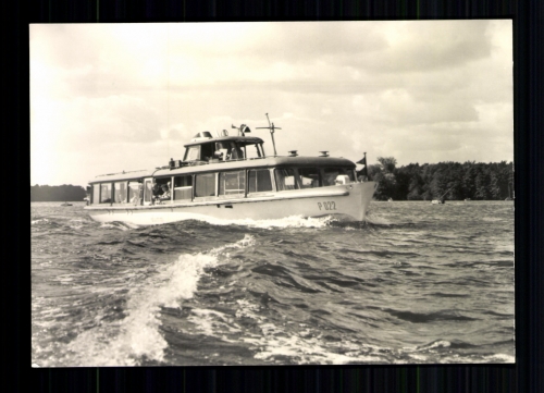 Berlin, Fahrgastschiff der Weißen Flotte "Bummi"