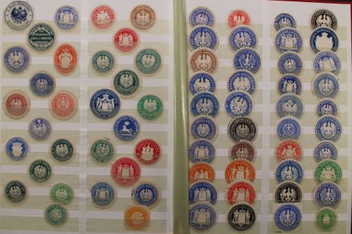 Alte Privatpostmarken und Siegelmarken, Partie im Album