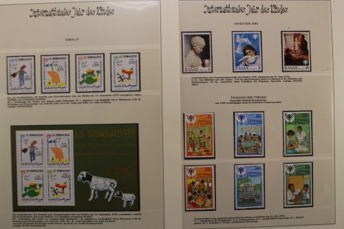 Jahr des Kindes 1979, über 100 Vordruckblätter mit Briefmarken