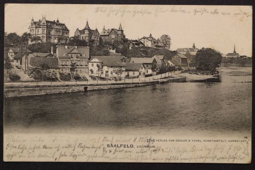 Saalfeld i. Thüringen, Grünhain von der Saale aus gesehen