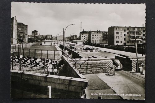 Berlin, Heinrich-Heine-Str. mit Grenzübergang