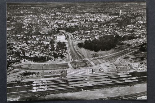 Braunschweig, Blick auf Hauptbahnhof und Stadt von Südosten
