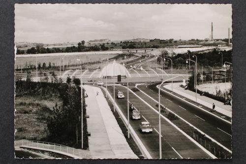 Bad Aachen, Autobahnbrunnen