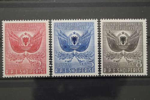 Albanien, MiNr. 500-502, Falz