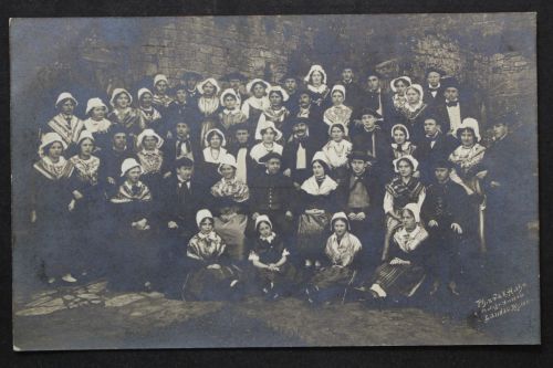 Billigheimer Gruppe in Pfälzer Tracht, Madenburg, 30. Mai 1911