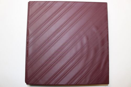 Lindner, weinroter Kassettenbinder, 18-Ring-Mechanik
