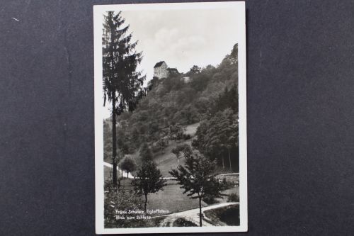Egloffstein, Fränk. Schweiz, Blick zum Schloss