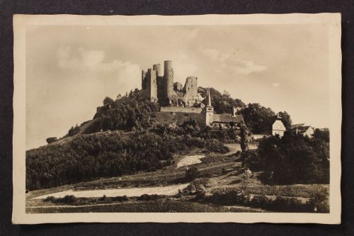 Bornhagen, Blick zur Burgruine Hanstein