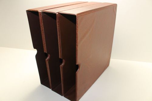 Leuchtturm, 3 braune Kassetten, Maße ca. 310 x 315 x 60 mm