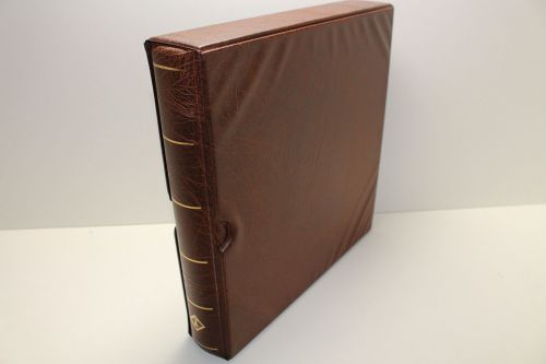 Leuchtturm, 1 brauner Drehstabbinder mit Kassette DP-Perfect