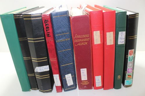 Briefmarken Deutschland-Posten im großen Umzugskarton, Karton 3