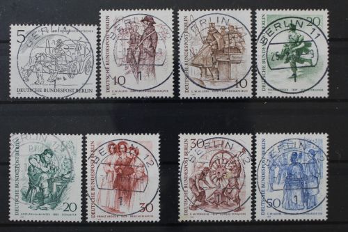 Berlin, MiNr. 330-337 zentrisch Berlin, gestempelt