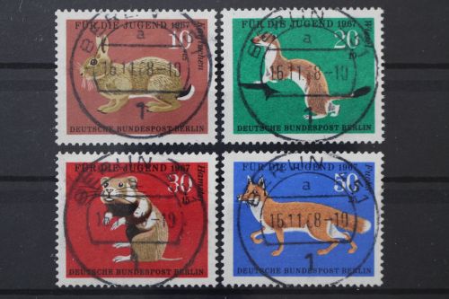 Berlin, MiNr. 299-302 zentrisch Berlin 451, gestempelt