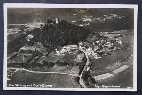 Die Nürburg und Dorf Nürburg, Fliegeraufnahme