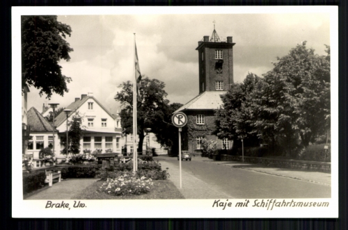 Brake, Kaje mit Schifffahrtsmuseum