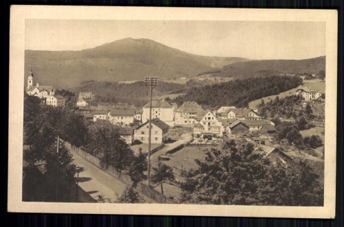 Bayerisch Eisenstein mit Arber 1458 m.