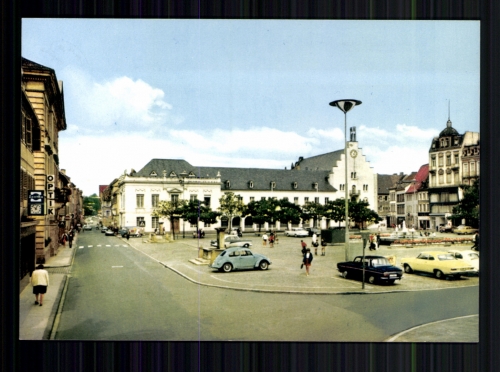 Landau i. d. Pfalz, Markt mit Rathaus