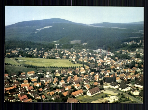 Braunlage/Oberharz, Blick auf den Ort, Luftbild