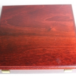 Holzkassette für "Die vergoldeten Gedenkmünzen der EU", Platz für 16 Münzen