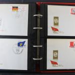 DDR, Ersttagsbriefe, Belege und Ganzsachen in 4 Alben
