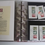 Briefmarken-Album mit Belegen, Blockausgaben, FDC usw.