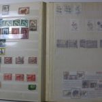 Briefmarken Posten, 12 Alben mit Marken aus vielen Ländern