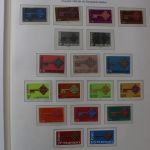 Briefmarken Posten, 13 Alben mit Marken aus vielen Ländern