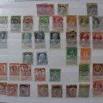 Briefmarken Posten, 13 Alben mit Marken aus vielen Ländern