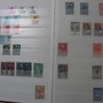 Briefmarken Posten, 13 Alben mit Marken aus vielen Ländern