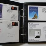 Briefmarken Posten, 13 Alben mit Marken aus vielen Ländern