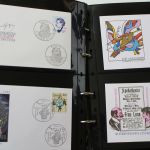 Briefmarken Posten, 13 Alben mit Marken aus vielen Ländern